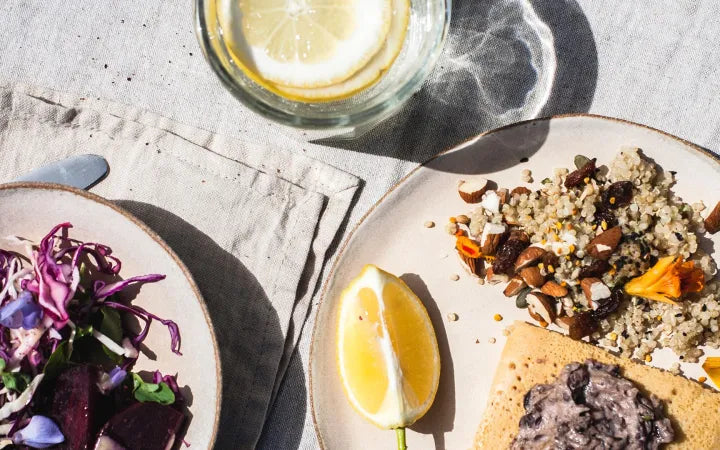 Mike Molloy of M2 Performance Nutrition guides you through ending your day healthily.